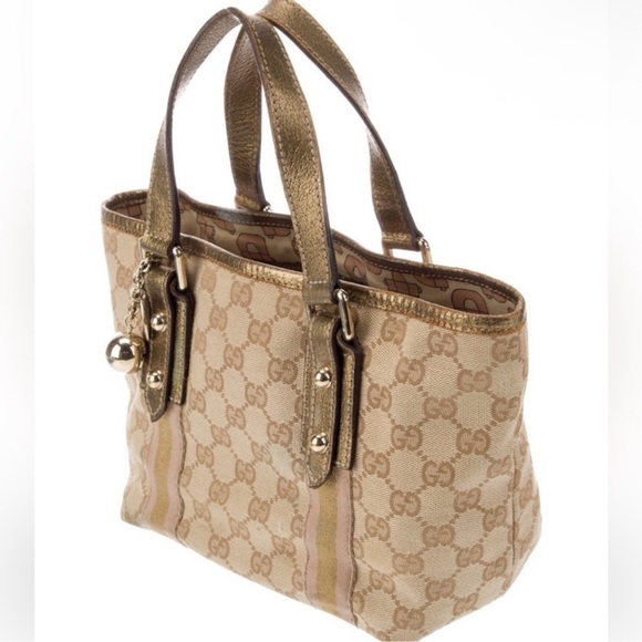 Gucci Gold and Beige Signature Tote - Picture 3 of 15